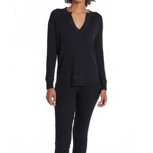 NEW LEIMERE cabo split neck top in black